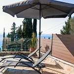펜션 La Casa Vista Mare By Corfu Escapes *
